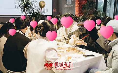长沙婚介所公益活动现场围炉煮茶.jpg