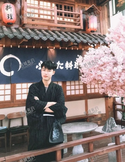 【92年帅气医生小哥哥】书香家庭，独生子，积极阳光！长沙婚恋