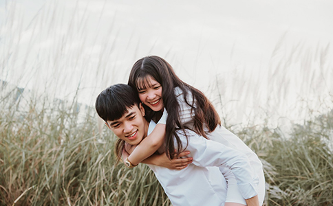 大龄剩女如何迅速摆脱单身？帆城有约婚介所为您量身定制方案