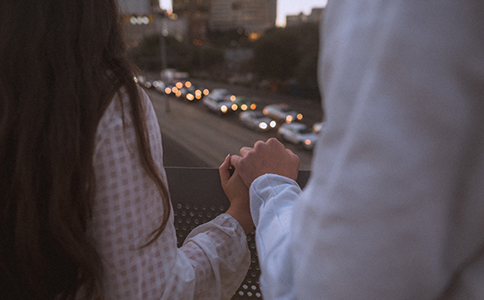 帆城有约婚介所咨询：如何应对婚前恐惧症？