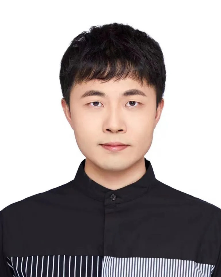 李先生