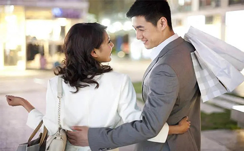 每天拥抱20秒，竟然有这么多好处