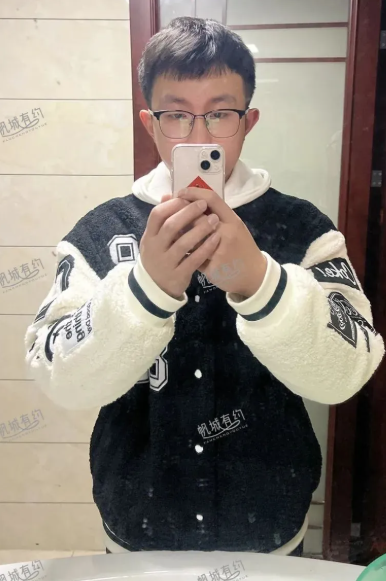李先生