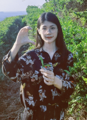 张女士