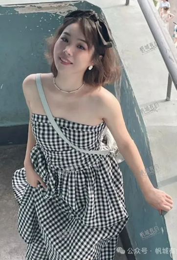 罗女士