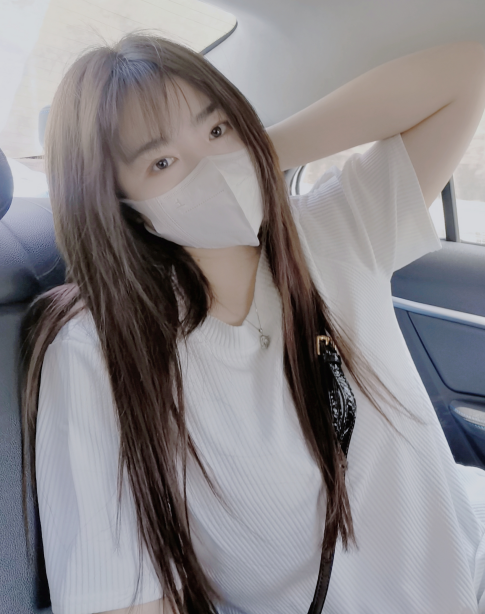 邓女士