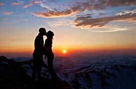 长期关系中如何保持新鲜感？让爱历久弥新的艺术