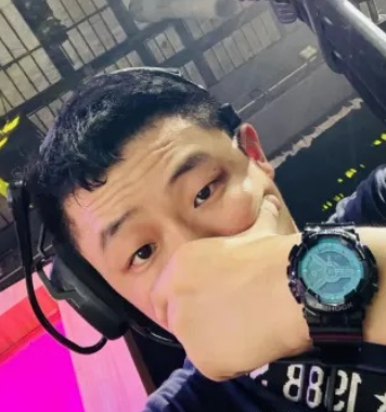 吴先生