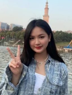郑女士