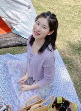 黄女士