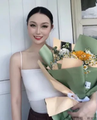 曹女士