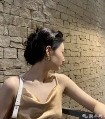 袁女士